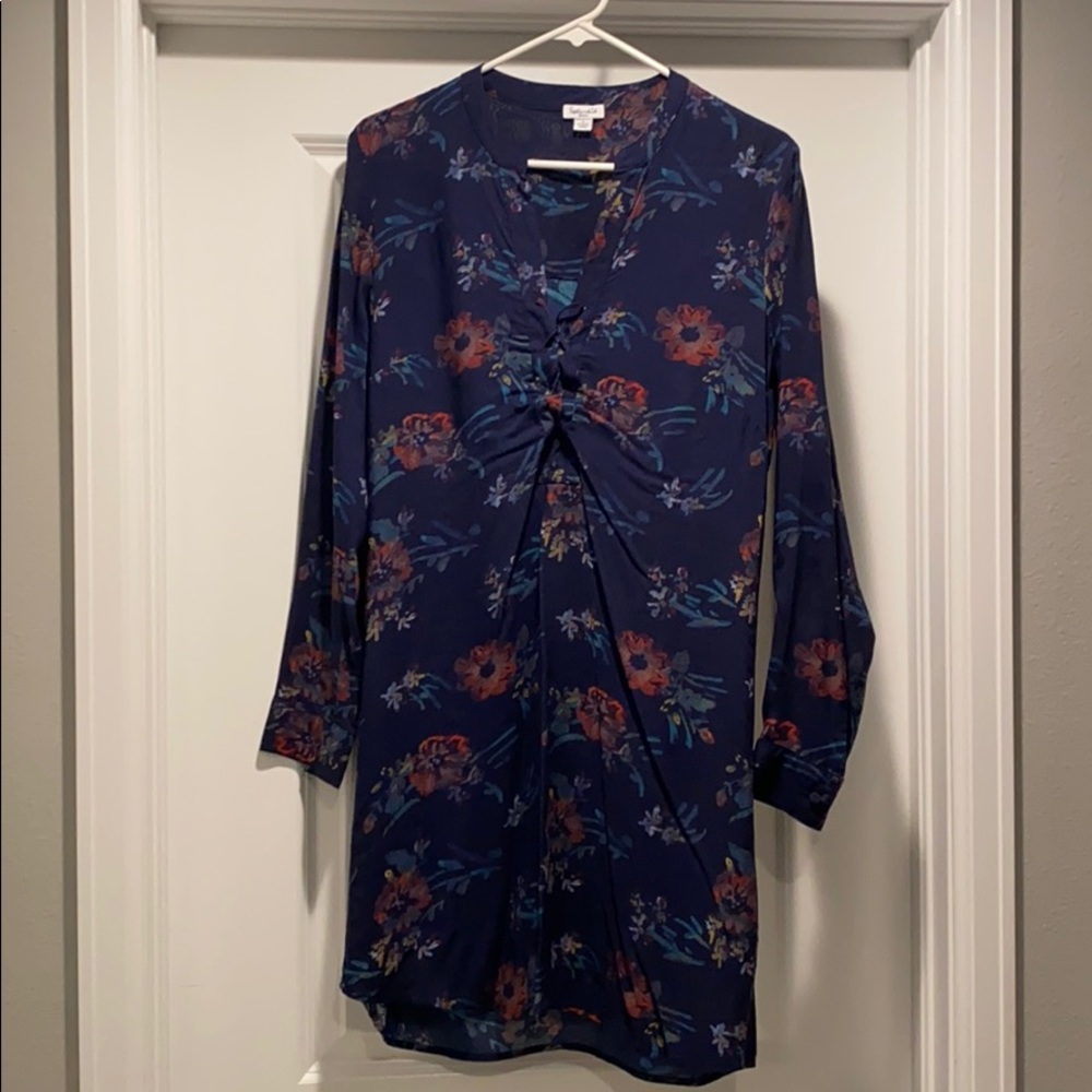 Splendid floral long sleeved dress